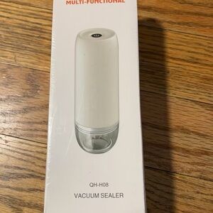 Brand new handheld Vacuum Sealer